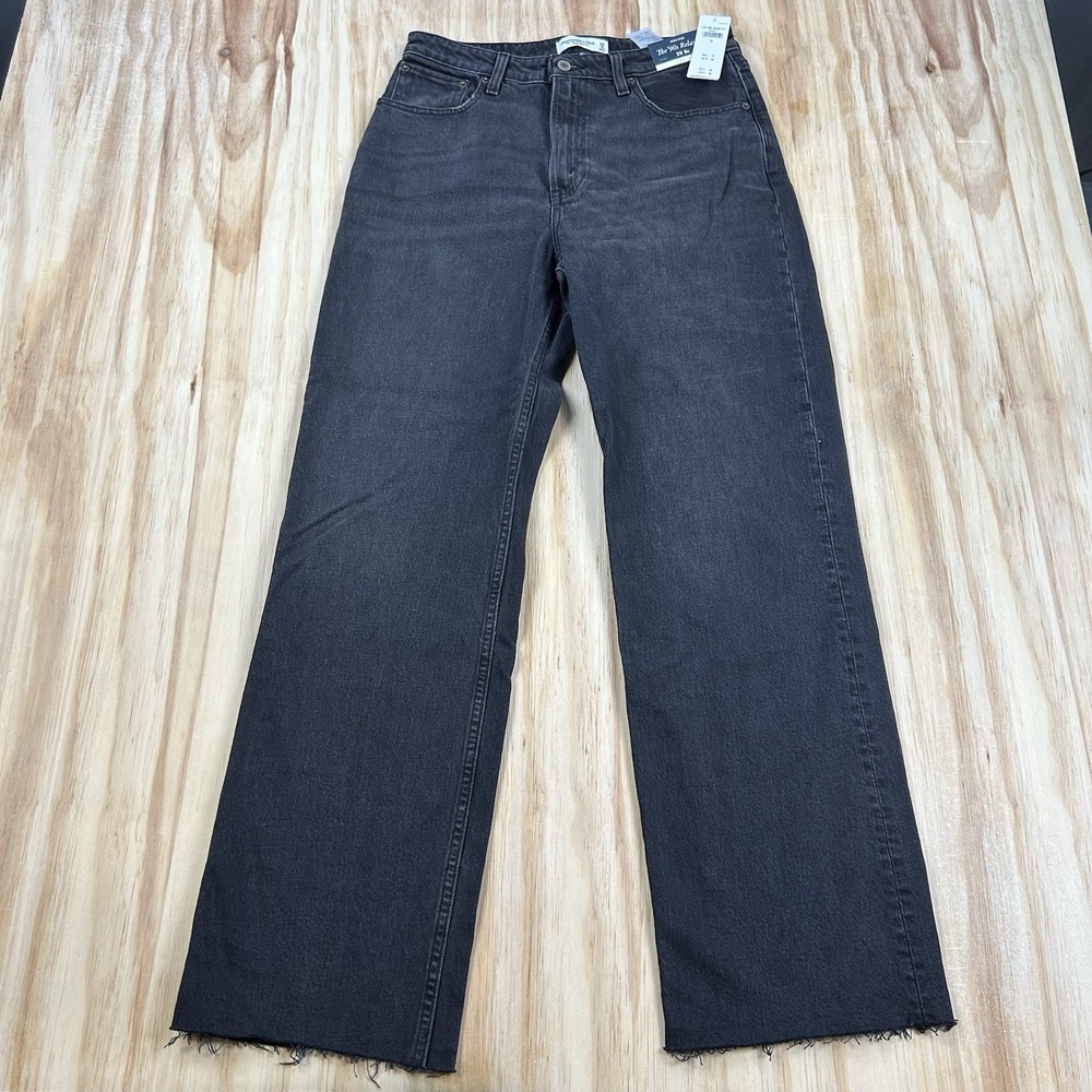 Abercrombie & Fitch Women's NEW 90s Relaxed High Rise Jeans Black Wash 29 8R $90